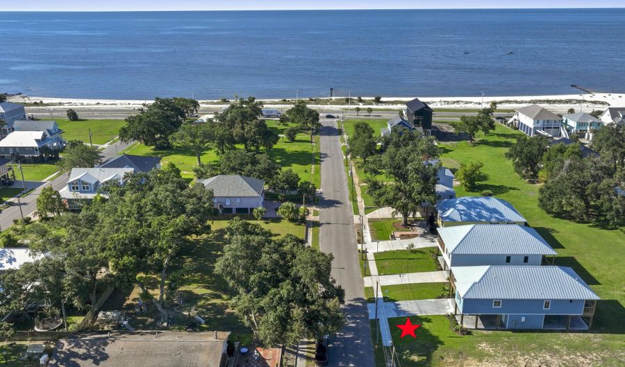 143 Miramar Ave, Biloxi, MS 39530 - 3 Beds, 3 Bath