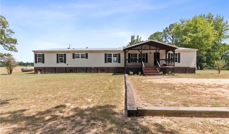 888 New Liberty Rd, Bankston, AL 35542 - 4 Beds, 2 Bath