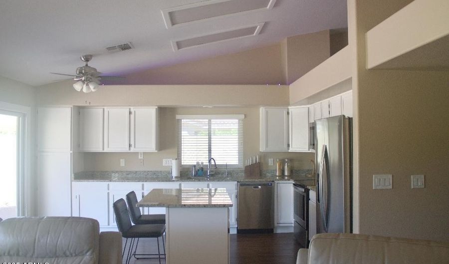 1374 E Boston St, Chandler, AZ 85225 - 3 Beds, 2 Bath