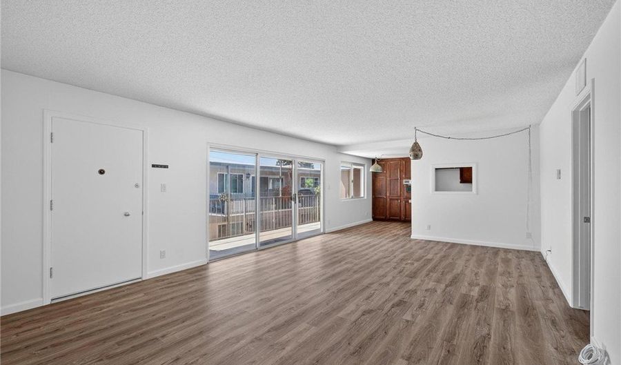 2940 W Carson St 213, Torrance, CA 90503 - 2 Beds, 2 Bath