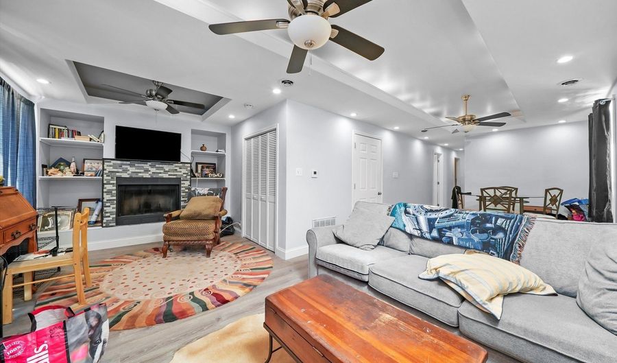 7417-19 S Western Ave, Chicago, IL 60636 - 0 Beds, 0 Bath