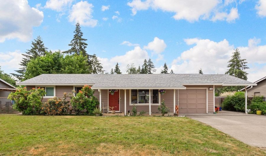 1719 SW 1ST St, Battle Ground, WA 98604 - 3 Beds, 1 Bath