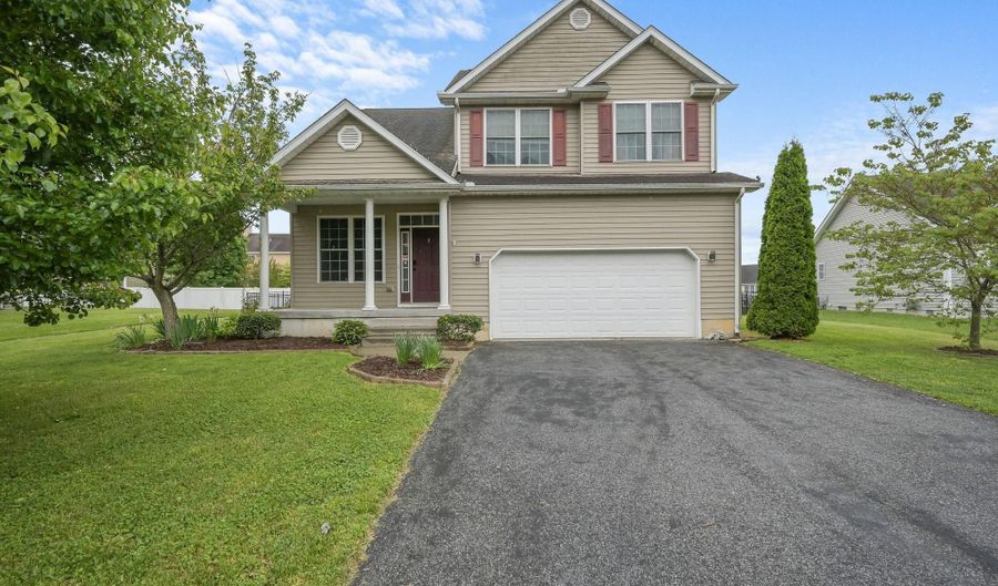 554 PHILLIPS Dr, Magnolia, DE 19962 - 4 Beds, 3 Bath