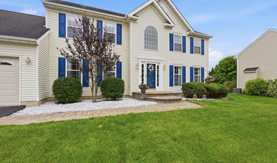 57 EATON Pl, Bear, DE 19701 - 4 Beds, 3 Bath