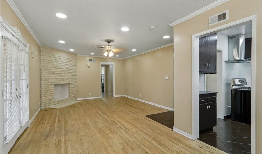 13155 Gault, Los Angeles, CA 91605 - 4 Beds, 2 Bath