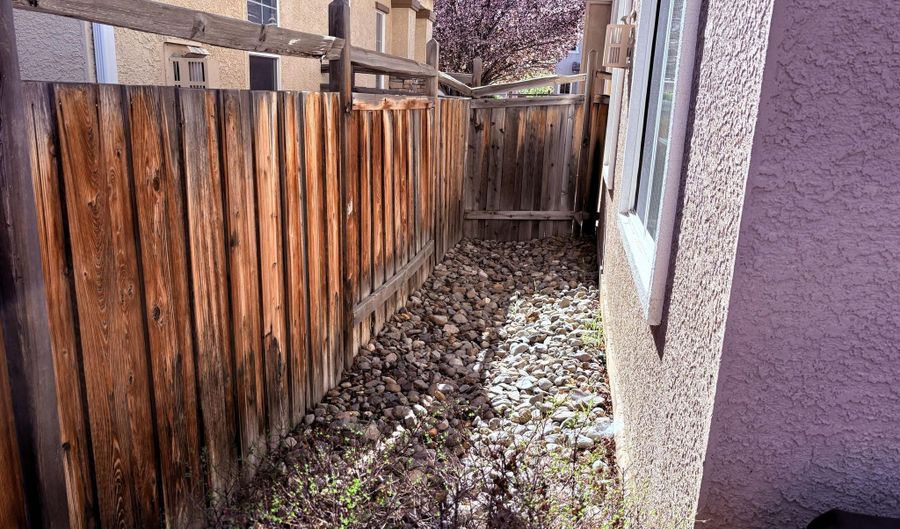 6748 Panther Creek Dr, Sparks, NV 89436 - 3 Beds, 3 Bath