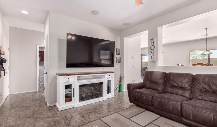 110 N 194TH Ln, Buckeye, AZ 85326 - 3 Beds, 3 Bath