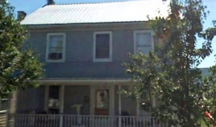141 E MAIN St, Allensville, PA 17002 - 4 Beds, 1 Bath
