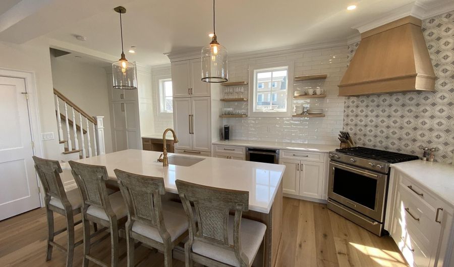 412 Lake Ave, Bay Head, NJ 08742 - 2 Beds, 3 Bath