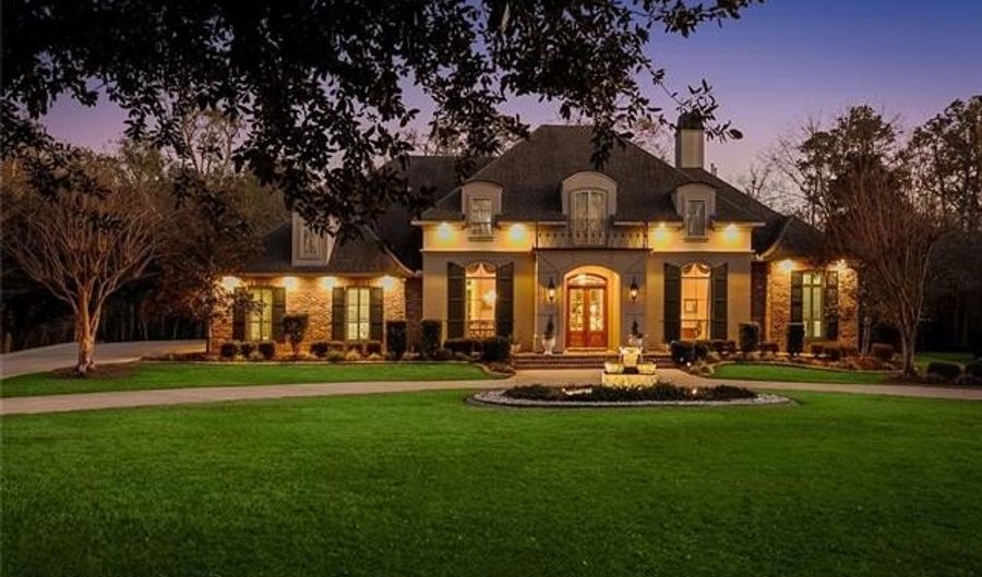 518 NORTHWOODS Dr, Abita Springs, LA 70420 - 3 Beds, 4 Bath