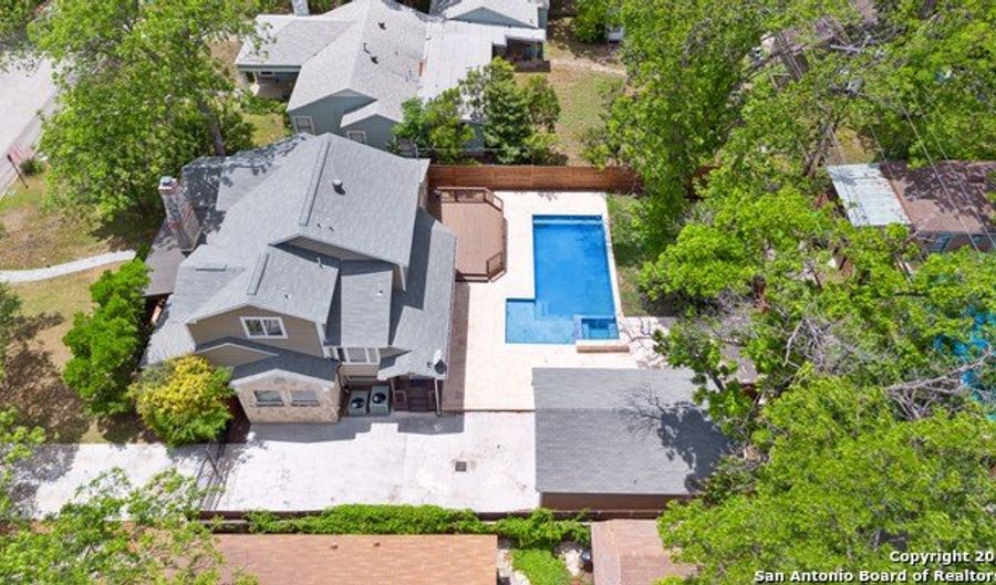 129 Elmview, Alamo Heights, TX 78209 - 4 Beds, 4 Bath