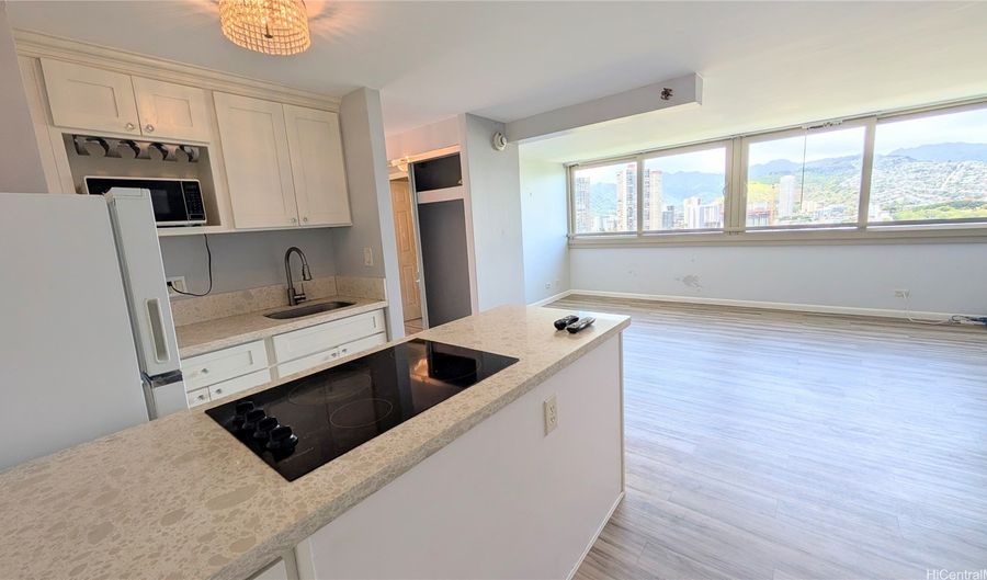 445 Seaside Ave 1902, Honolulu, HI 96815 - 1 Beds, 1 Bath