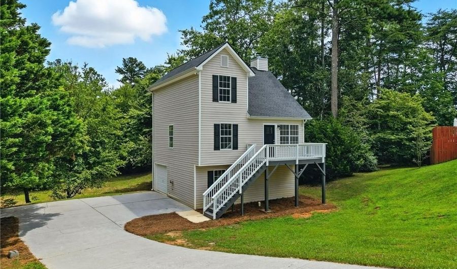 16 Oak Grove Ct, Adairsville, GA 30103 - 4 Beds, 2 Bath