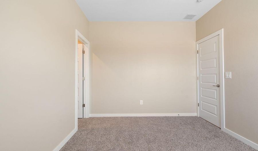 670 Davi's Greenwood Ct, Sinton, TX 79821 - 4 Beds, 3 Bath