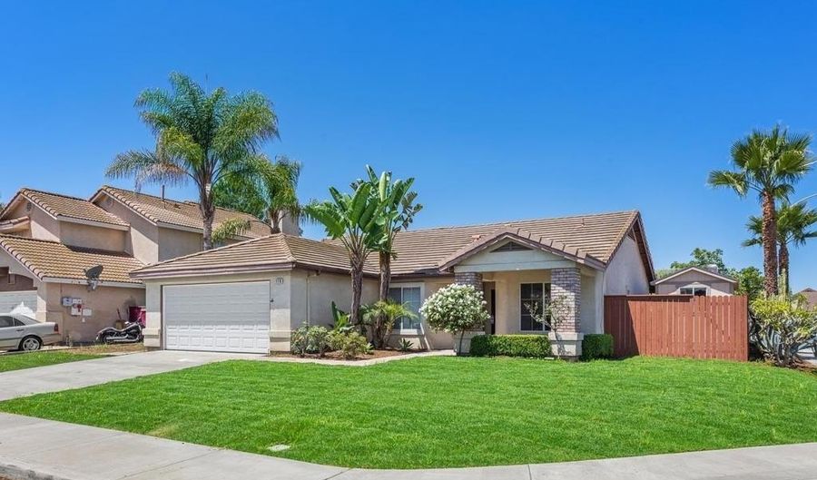 116 Playa Del Rey, Oceanside, CA 92058 - 3 Beds, 2 Bath