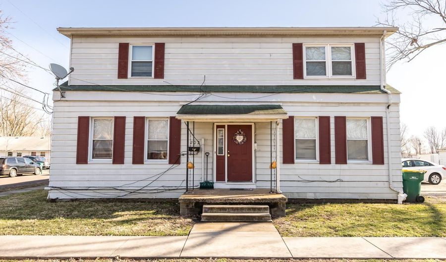 202 S Independence St, Mascoutah, IL 62258 - 0 Beds, 0 Bath