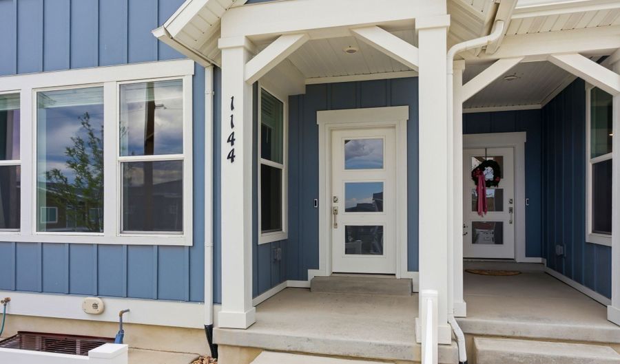 1144 W EARLY LIGHT Way, Bluffdale, UT 84065 - 3 Beds, 3 Bath