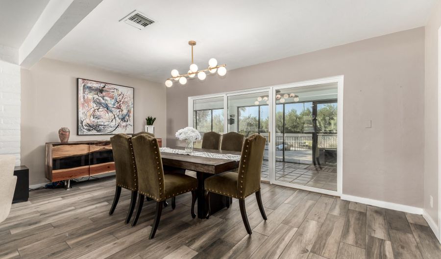 7760 E CAREFREE Dr, Carefree, AZ 85377 - 3 Beds, 3 Bath