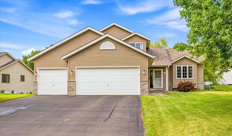 11350 53rd St NE, Albertville, MN 55301 - 4 Beds, 2 Bath