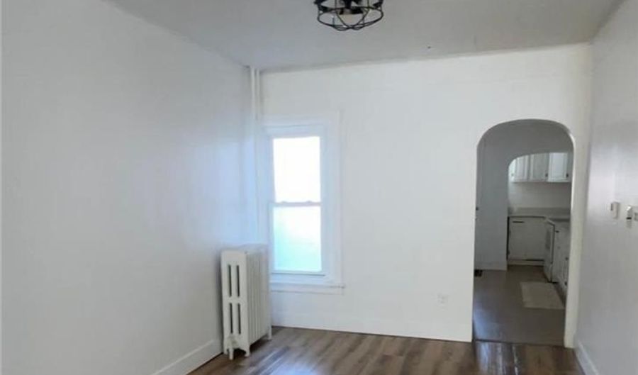 622 Park St, Allentown, PA 18102 - 5 Beds, 2 Bath