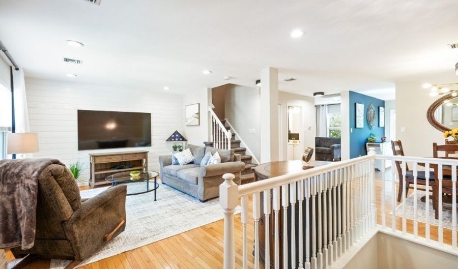 23 Bristol Ct 23, Bayonne, NJ 07035 - 2 Beds, 3 Bath