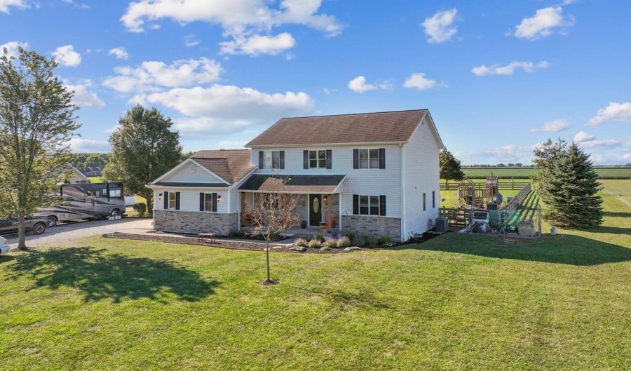 5231 Ashville-Fairfield Rd, Ashville, OH 43103 - 4 Beds, 2 Bath