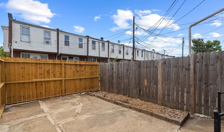 925 N BELNORD Ave, Baltimore, MD 21205 - 3 Beds, 2 Bath