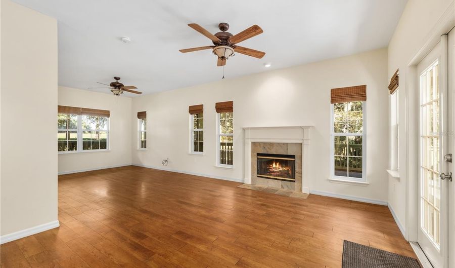 11641 NW 271ST Rd, Alachua, FL 32615 - 3 Beds, 3 Bath