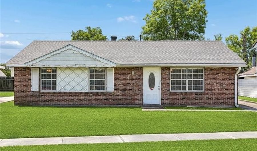 121 DOROTHY Dr, Avondale, LA 70094 - 3 Beds, 2 Bath