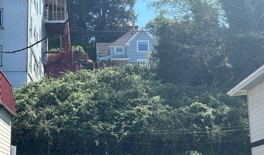 42 W Bond St, Astoria, OR 97103 - 0 Beds, 0 Bath