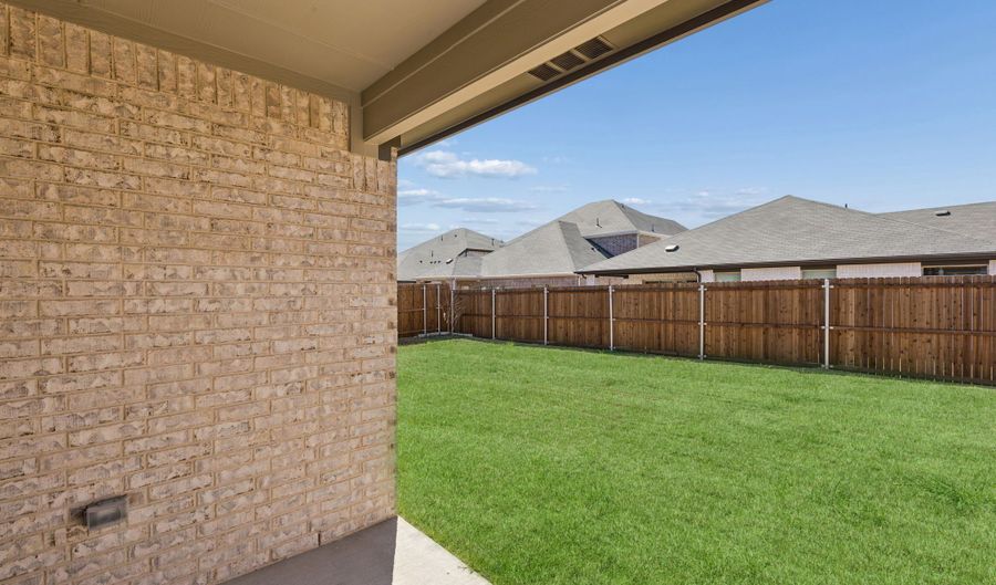 1512 Mahogany Ave, Alvarado, TX 76009 - 3 Beds, 3 Bath