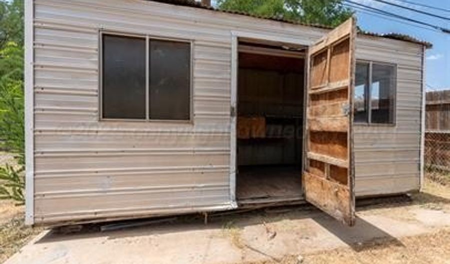 1604 S Arthur St, Amarillo, TX 79102 - 3 Beds, 2 Bath