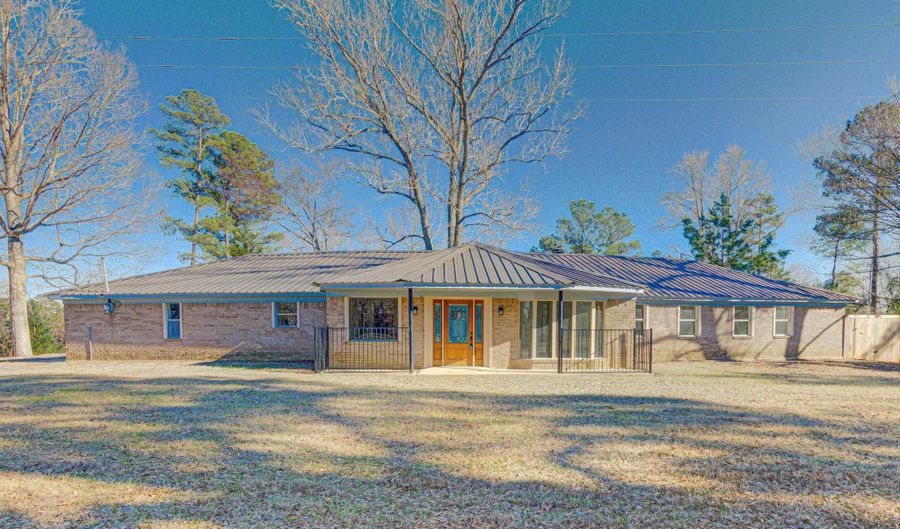 15469 State Highway 135, Arp, TX 75750 - 3 Beds, 2 Bath