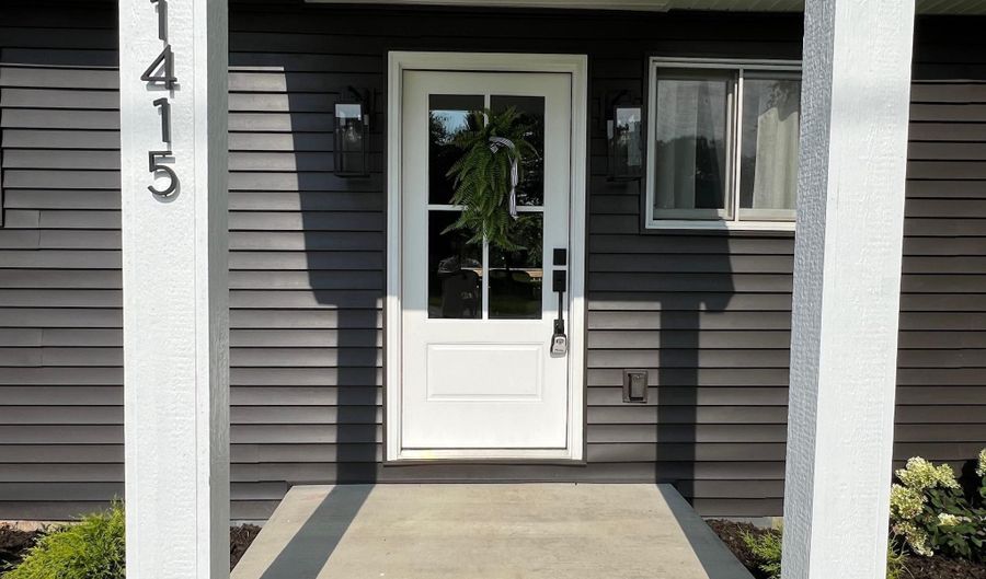 1415 T St, Bedford, IN 47421 - 2 Beds, 2 Bath