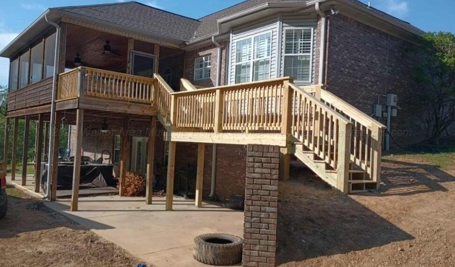 57 PINE St, Addison, AL 35540 - 6 Beds, 3 Bath