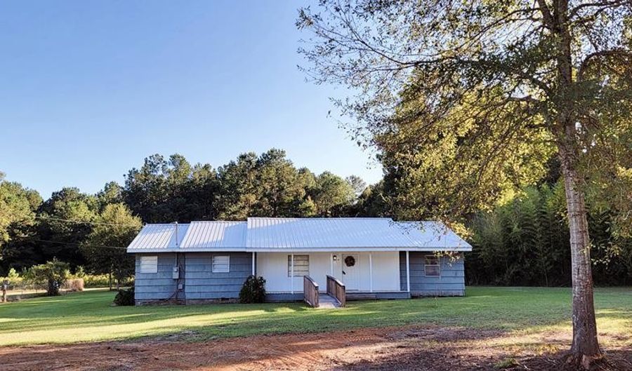26 Shirley Wise Rd, Carriere, MS 39426 - 3 Beds, 2 Bath