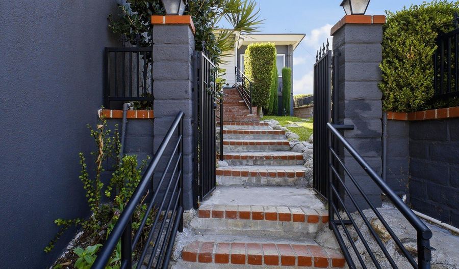 126 Palatine Dr, Alhambra, CA 91801 - 3 Beds, 3 Bath