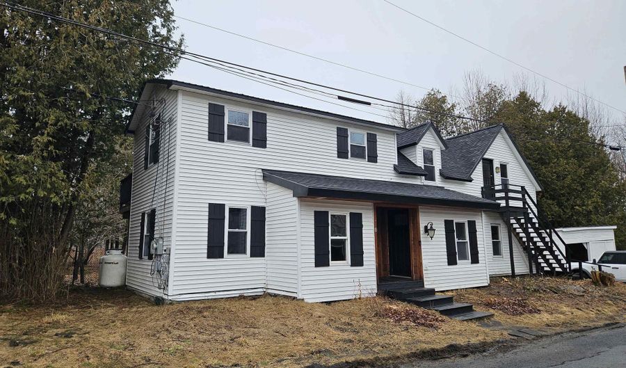 18 Dodge Ave, Barre, VT 05654 - 5 Beds, 3 Bath