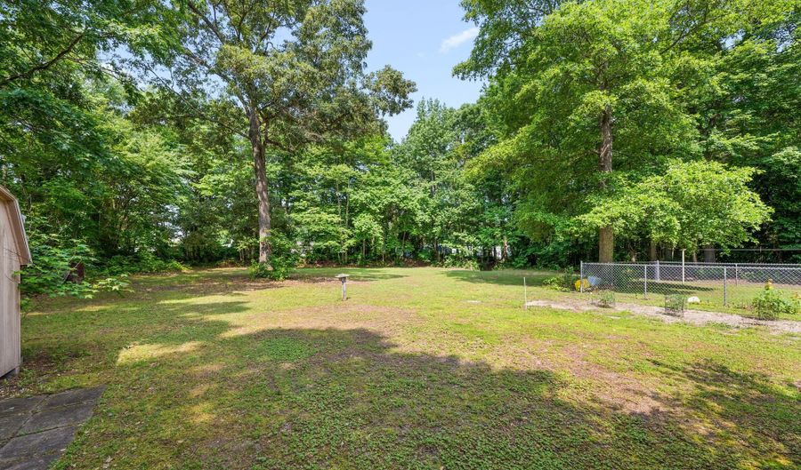 28506 SUSSEX Hwy, Laurel, DE 19956 - 3 Beds, 2 Bath