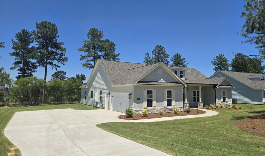 1532 Bellingham Dr, Beech Island, SC 29842 - 4 Beds, 3 Bath