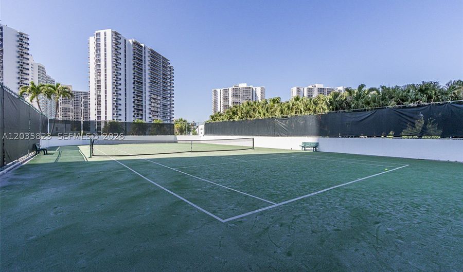 3801 NE 207th St TH6, Aventura, FL 33180 - 4 Beds, 3 Bath