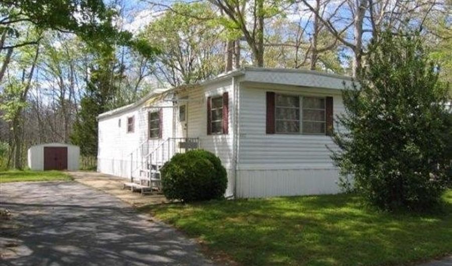 142 CHESTNUT, Barnegat, NJ 08005 - 2 Beds, 1 Bath