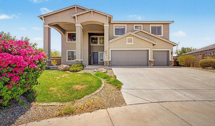 29601 W COLUMBUS Ave, Buckeye, AZ 85396 - 5 Beds, 3 Bath