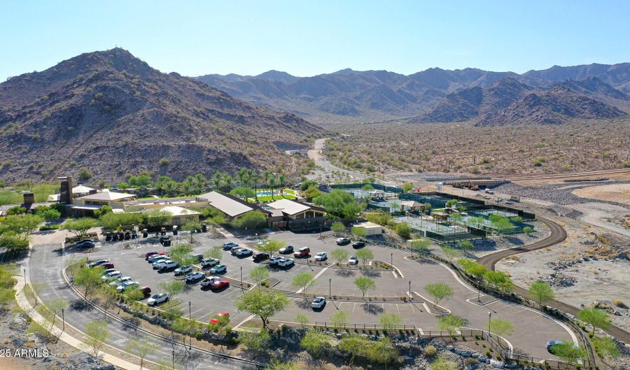 20664 W MARSHALL Ave, Buckeye, AZ 85396 - 2 Beds, 2 Bath