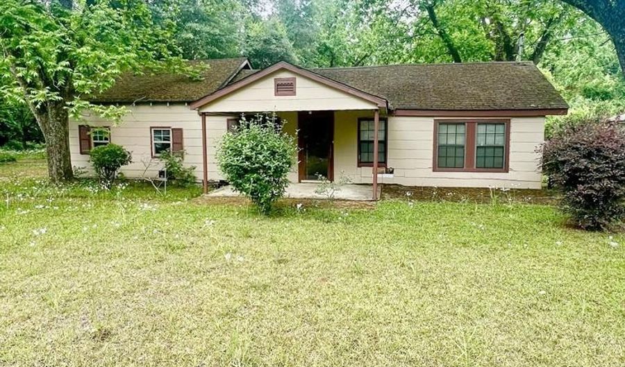 913 Rood Ave, Albany, GA 31705 - 2 Beds, 1 Bath