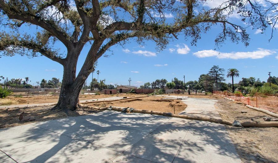 412 W Mendocino St, Altadena, CA 91001 - 0 Beds, 0 Bath