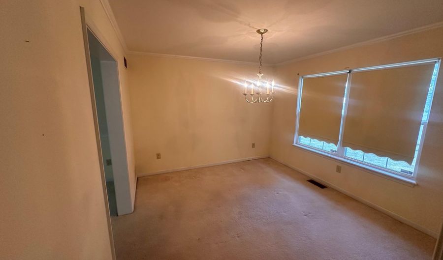 133 RED OAK Dr, Dover, DE 19904 - 4 Beds, 3 Bath