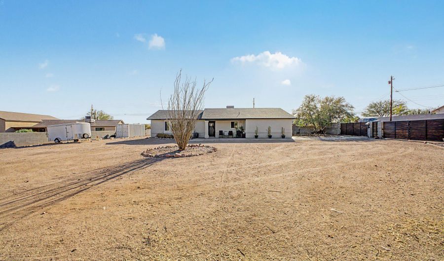 4863 E 18TH Ave, Apache Junction, AZ 85119 - 3 Beds, 2 Bath