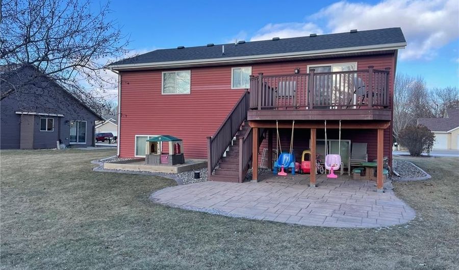 304 Sunset Ct, Albany, MN 56307 - 4 Beds, 2 Bath