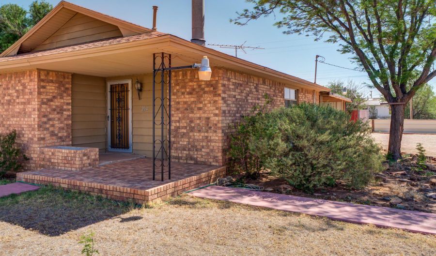 204 Igoe Ave, Anton, TX 79313 - 3 Beds, 2 Bath